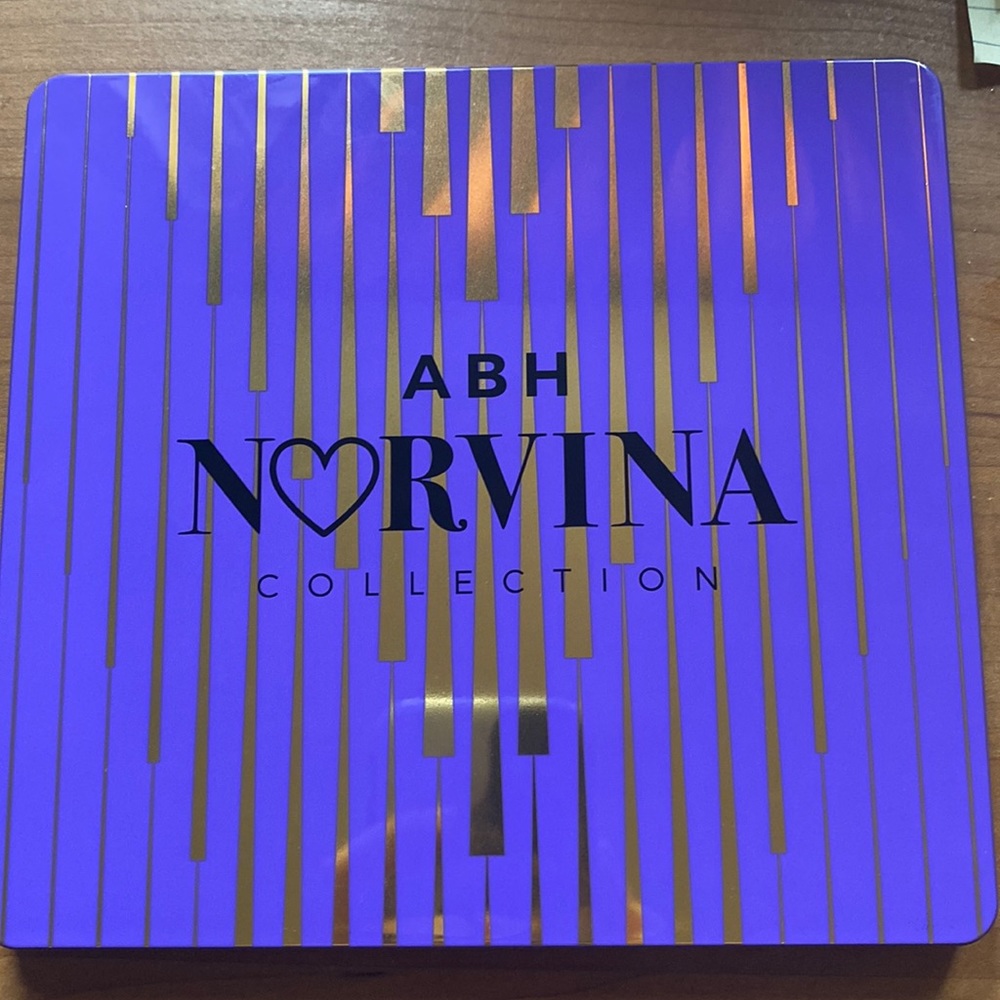 Anastasia Beverly Hills Pro Pigment Palette Vol. 1